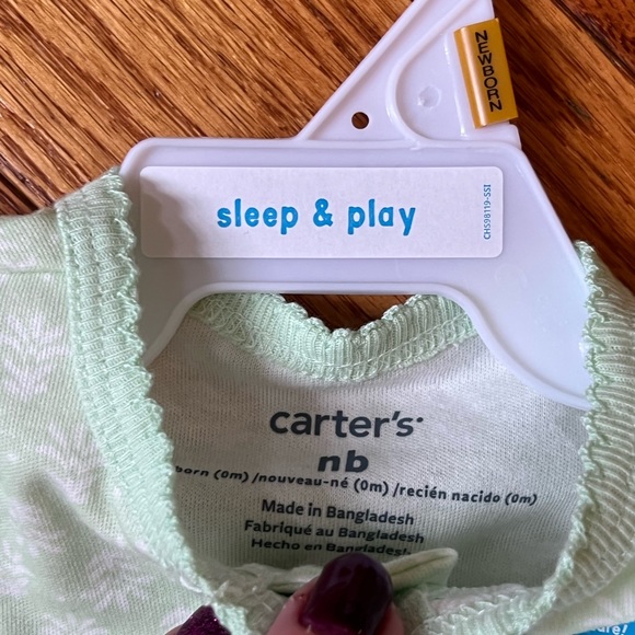 NWT Carter’s 2-way Zipper Sleep & Play. Mint green WITH Swan. NEWBORN - Picture 4 of 6